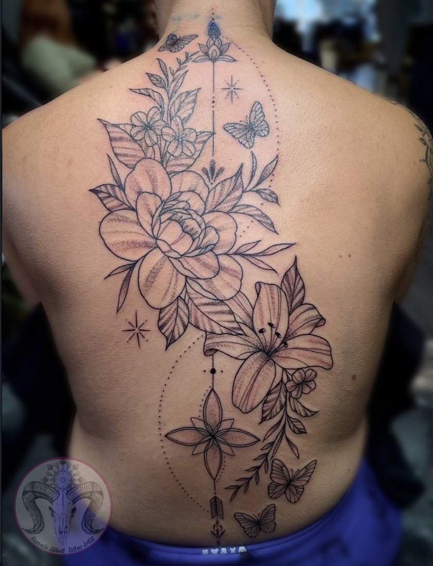 Fine line peonies, lilies and butterflies across the back