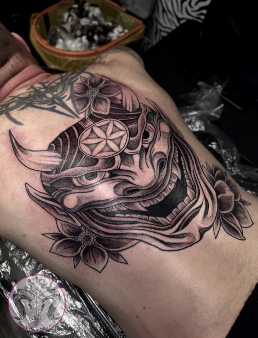 Laughing hannya mask back piece with cherry blossoms